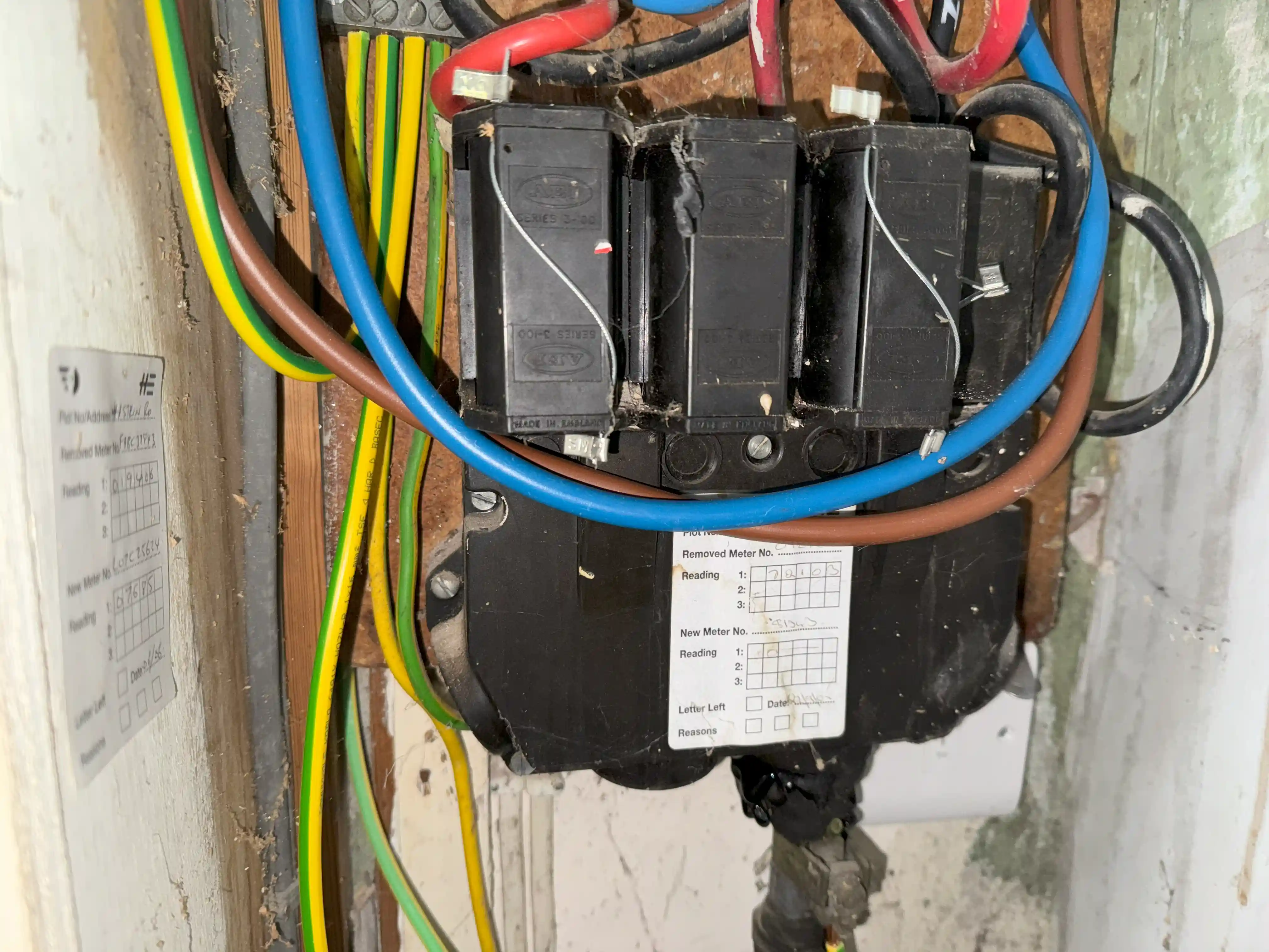 Find Electrician Near Me - Quick and Easy Electrical Services